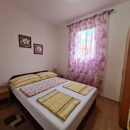 Ema Apartmán *